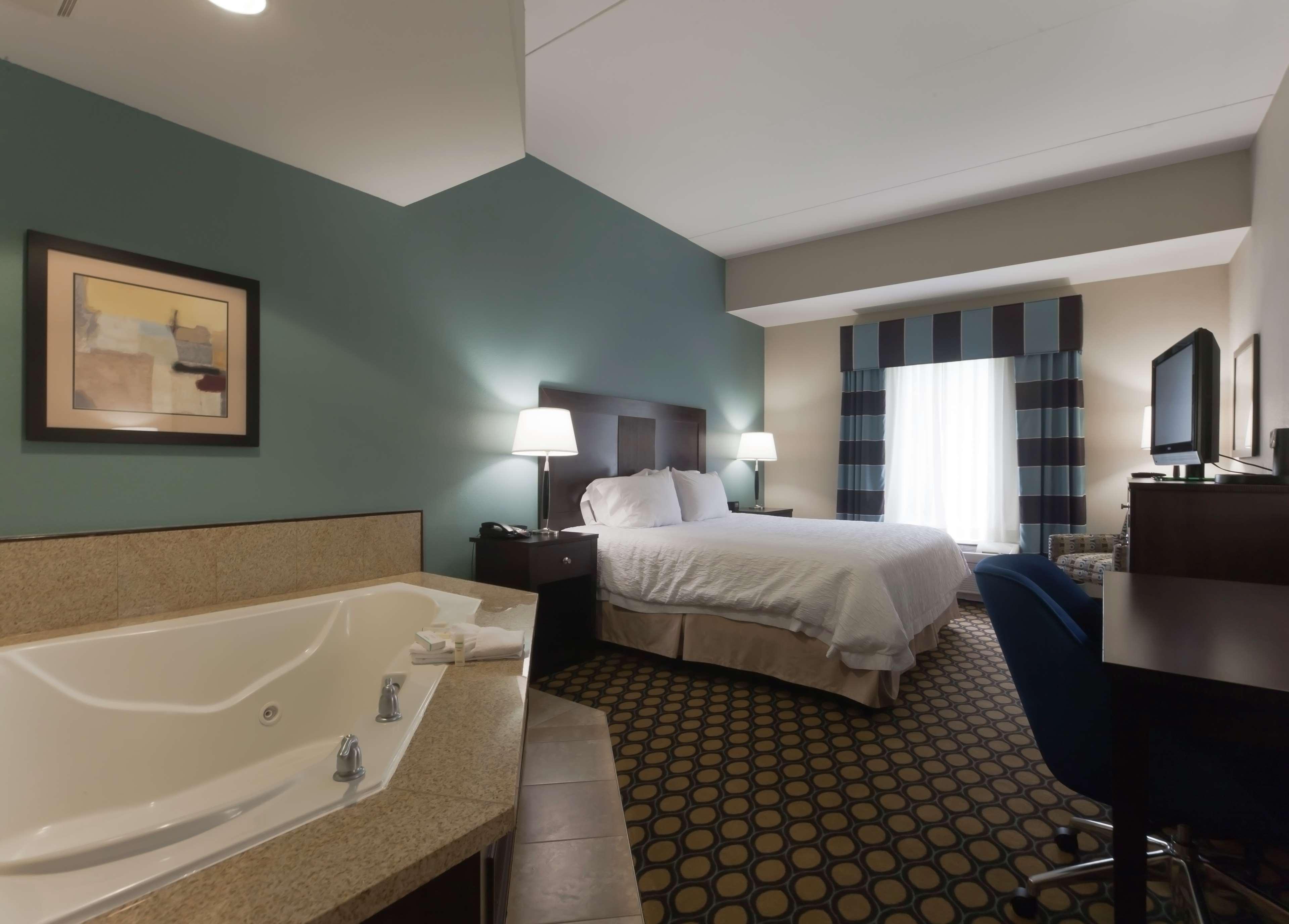Hampton Inn North Brunswick Nj Kültér fotó