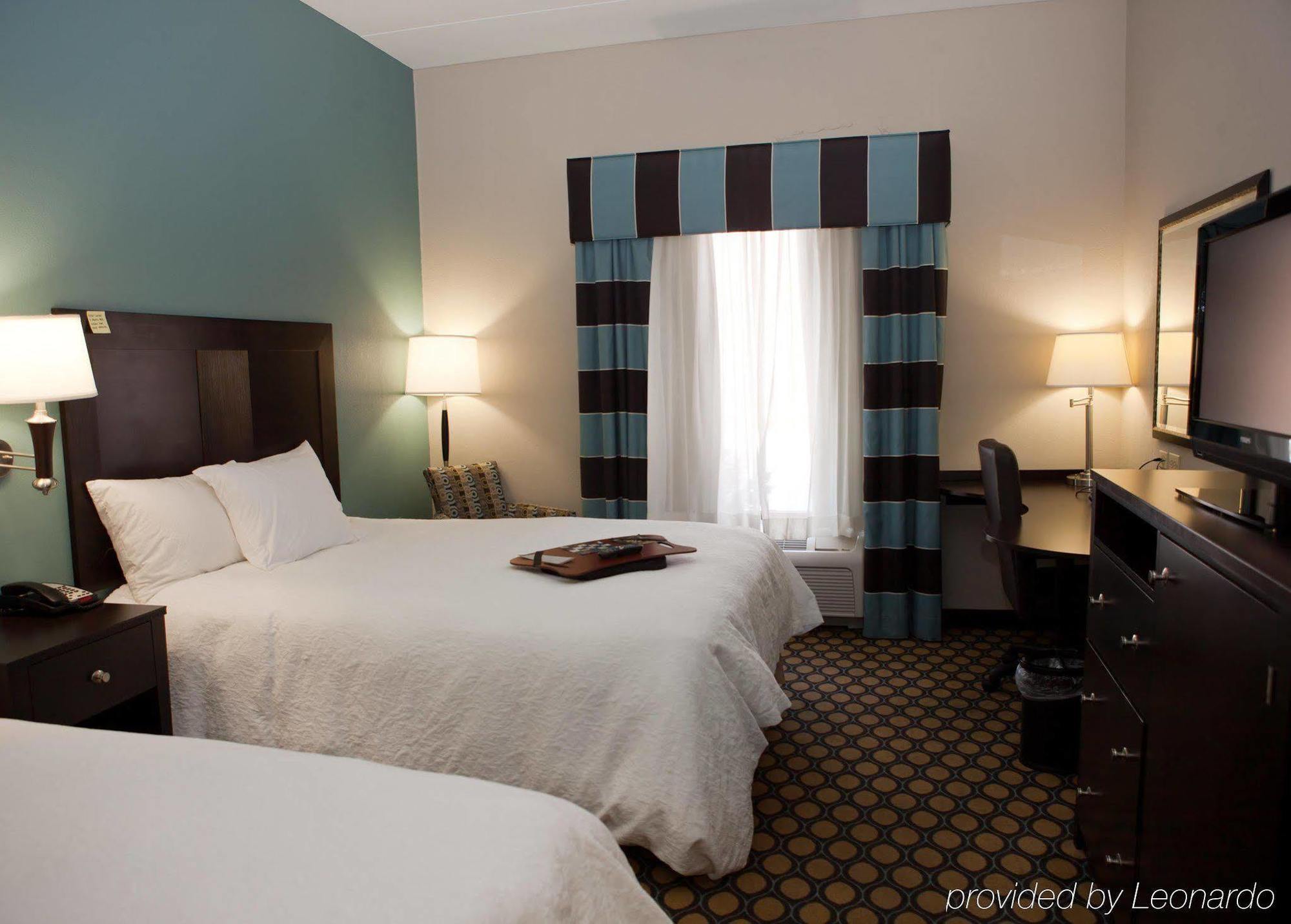 Hampton Inn North Brunswick Nj Kültér fotó
