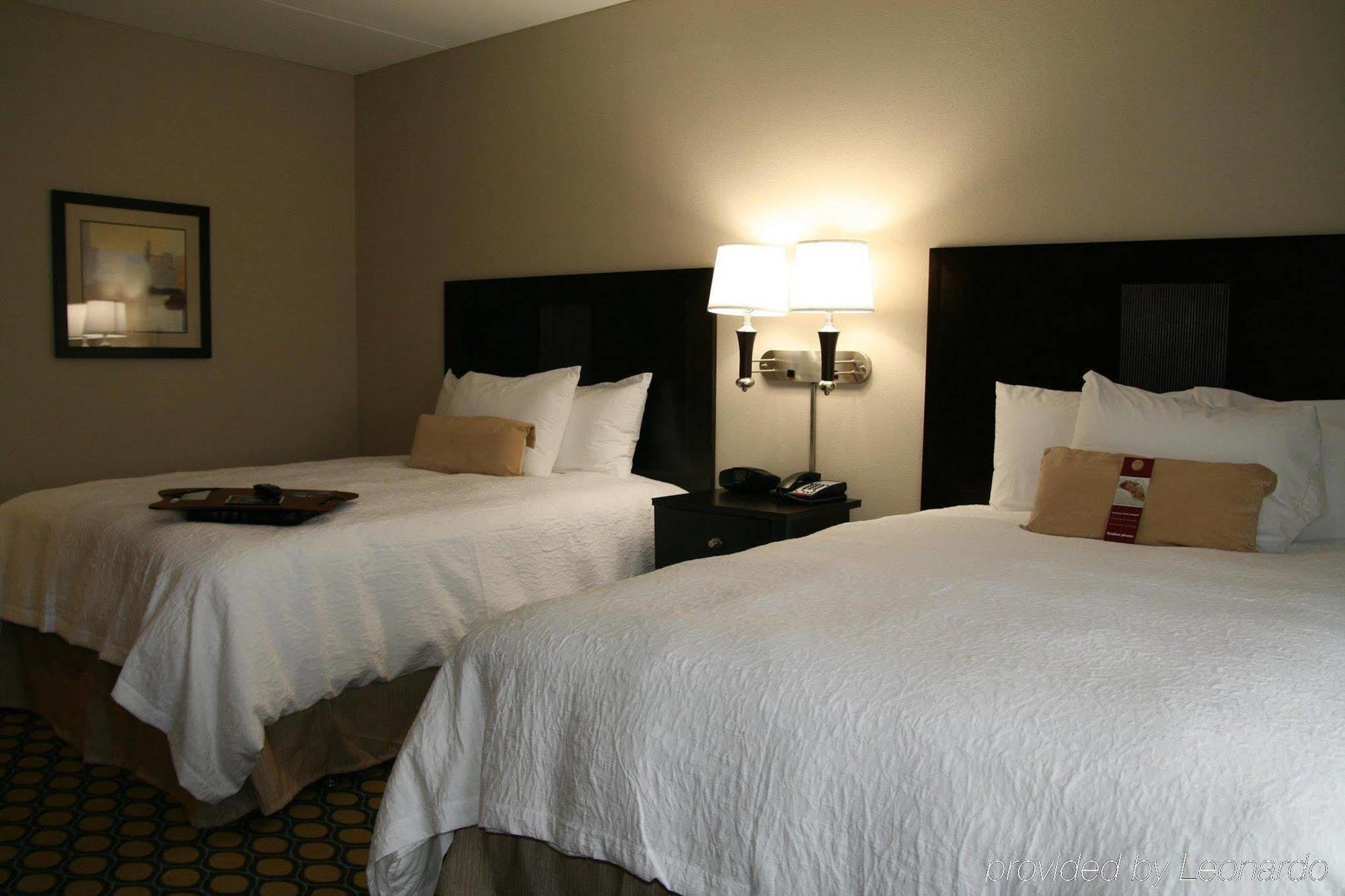 Hampton Inn North Brunswick Nj Kültér fotó