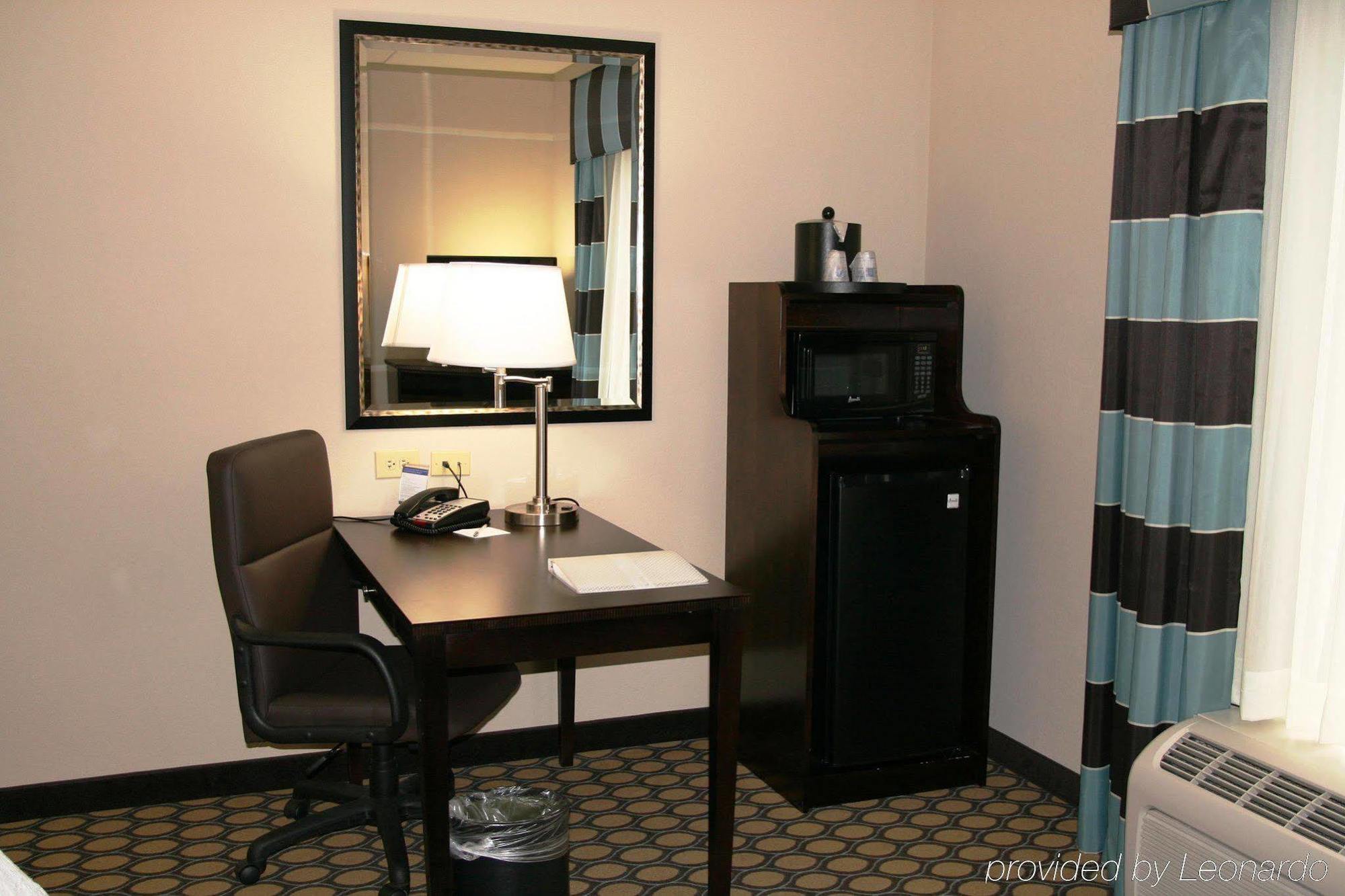 Hampton Inn North Brunswick Nj Kültér fotó